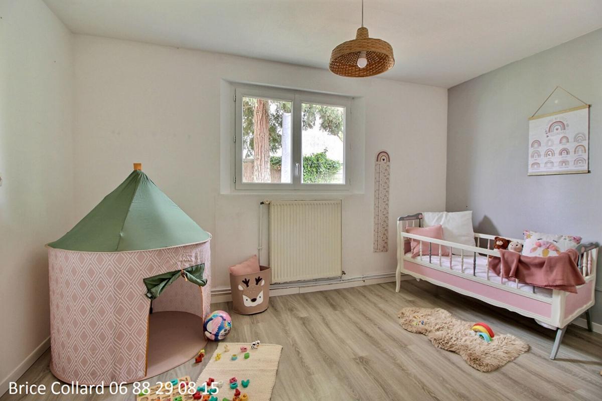 NOGENT-SUR-OISE 60180 NOGENT SUR OISE Maison de plain-pied 4 chambres jardin atelier 8