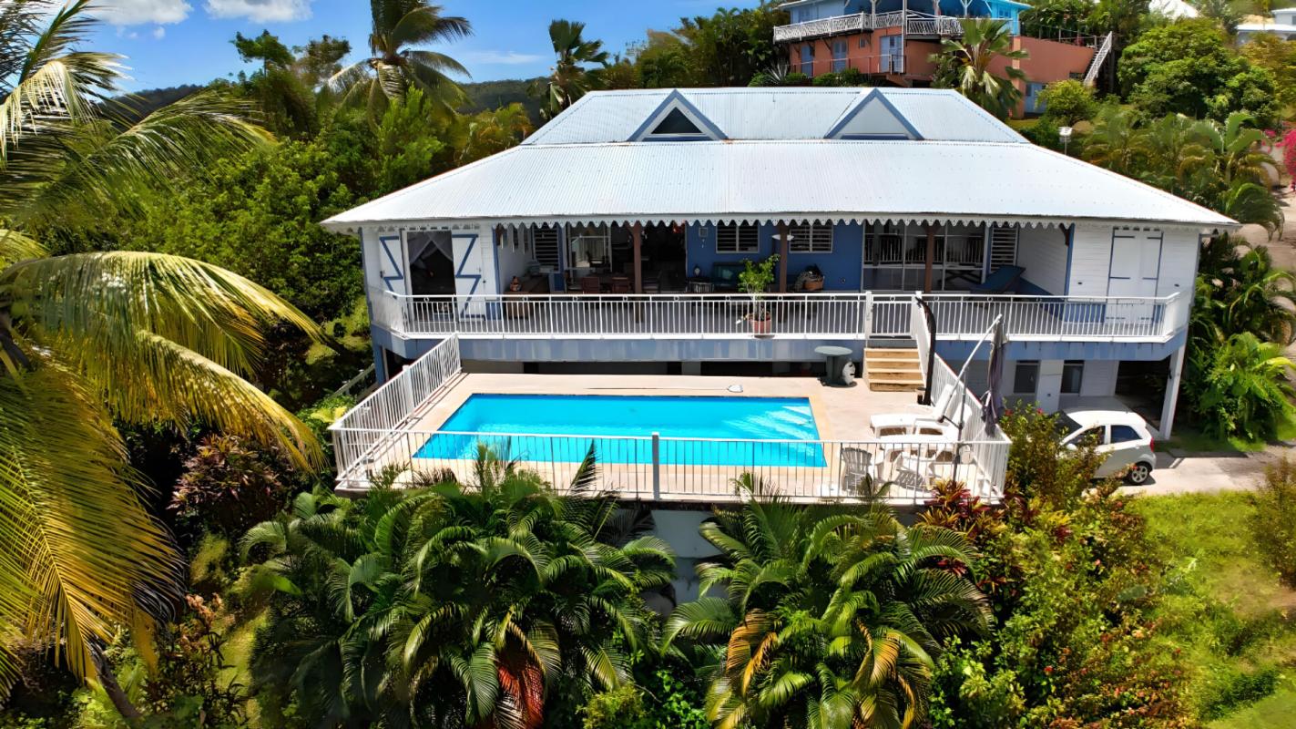 LES TROIS-ILETS Villa F11 de 445 m2 PISCINE vue mer au Trois Ilets 2