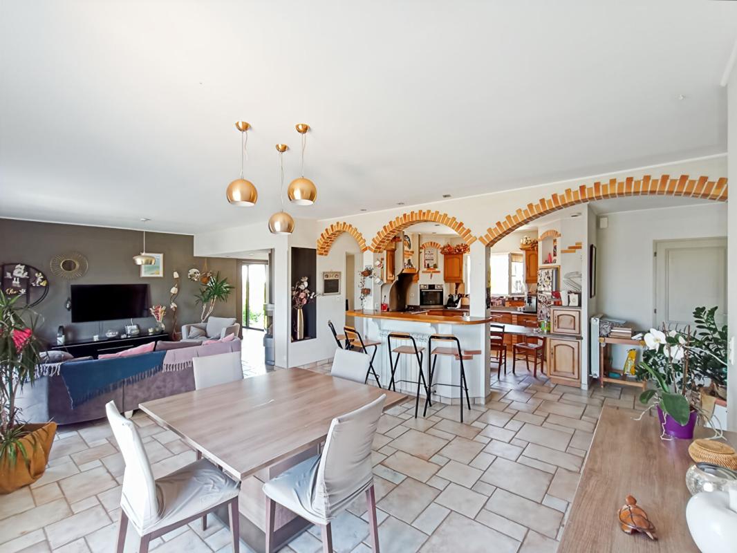 MIRANDOL-BOURGNOUNAC Maison de 6 pièces à Mirandol Bourgnounac près d'Albi 5