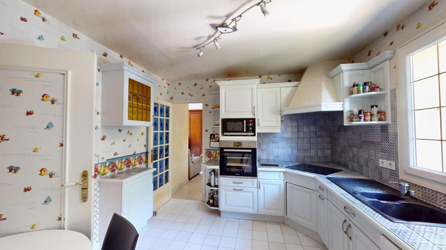 BRUNOY Maison familiale de standing au calme absolu  595 000 6