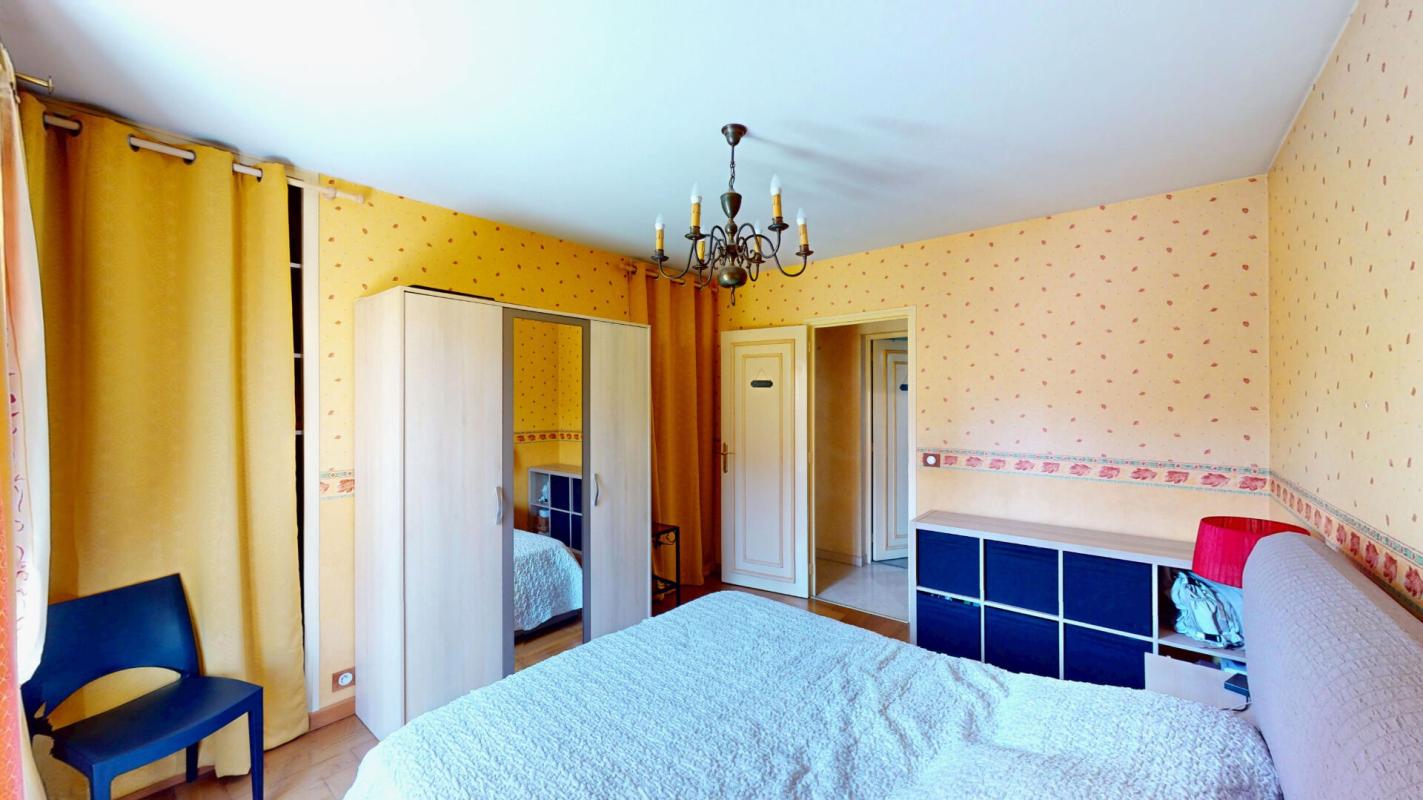 BRUNOY Maison familiale de standing au calme absolu  595 000 7