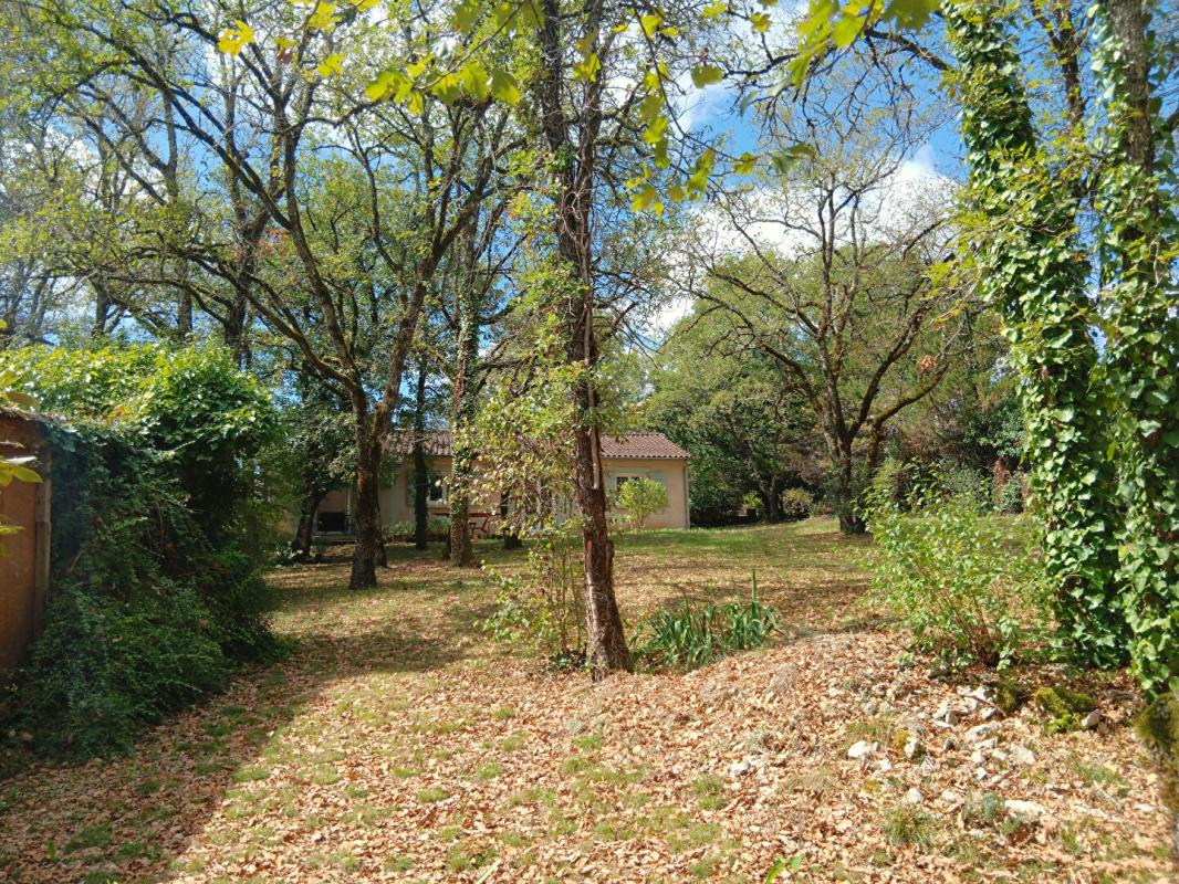 CAHORS Cahors 46000 maison de plain-pied 3 chambres terrain 2500 m² 12