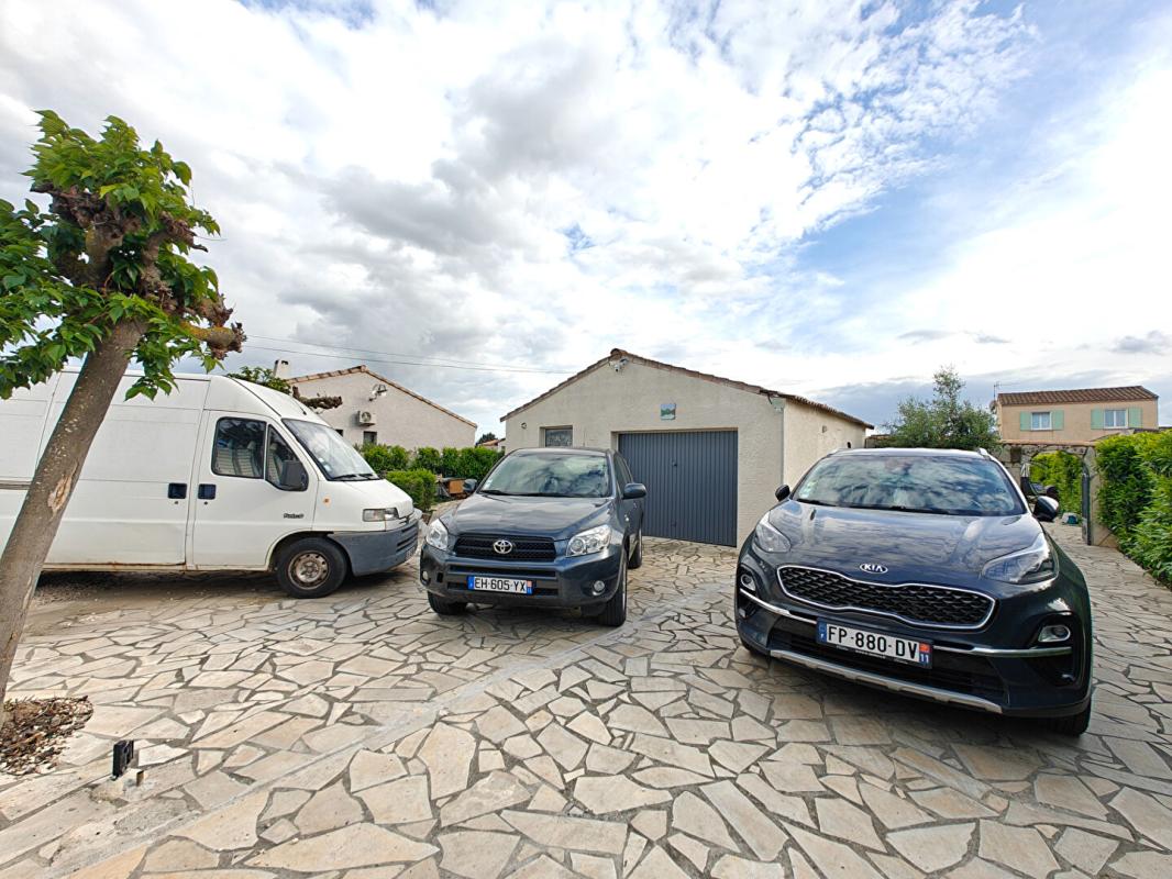 SAINT-NAZAIRE-D'AUDE Au Somail : Villa 4 faces avec piscine, rénovée, prête à vivre 13