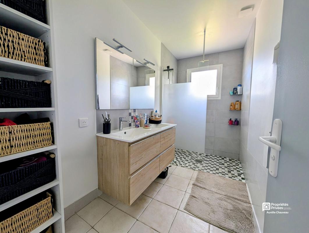 LA ROQUILLE Maison La Roquille 5 pièce(s) 107 m2 10