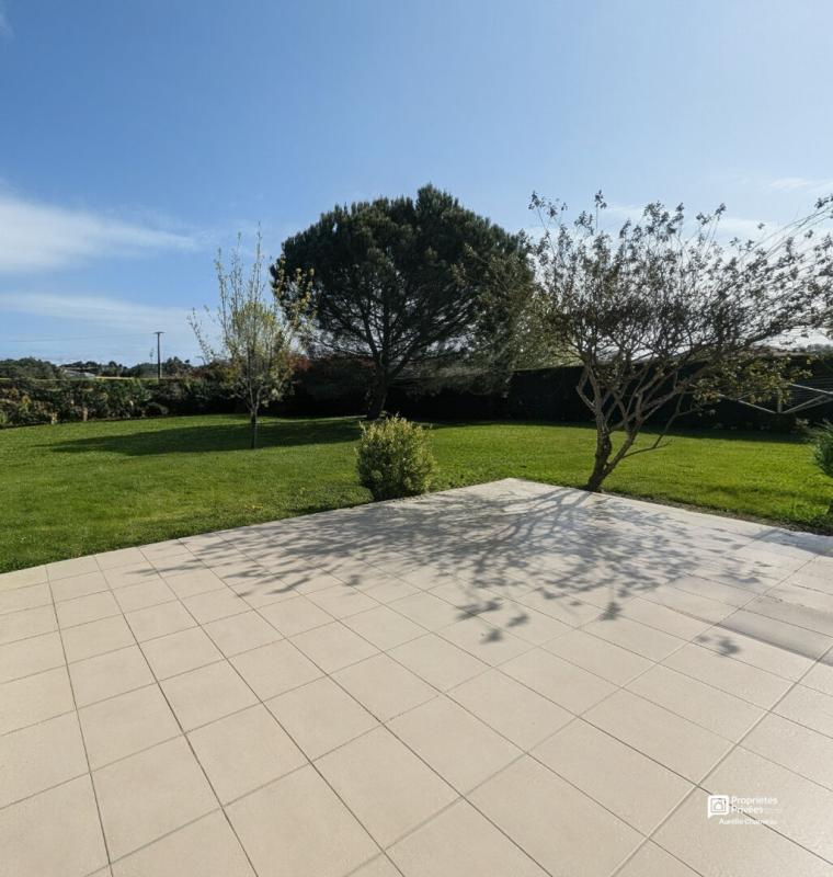 LA ROQUILLE Maison La Roquille 5 pièce(s) 107 m2 12