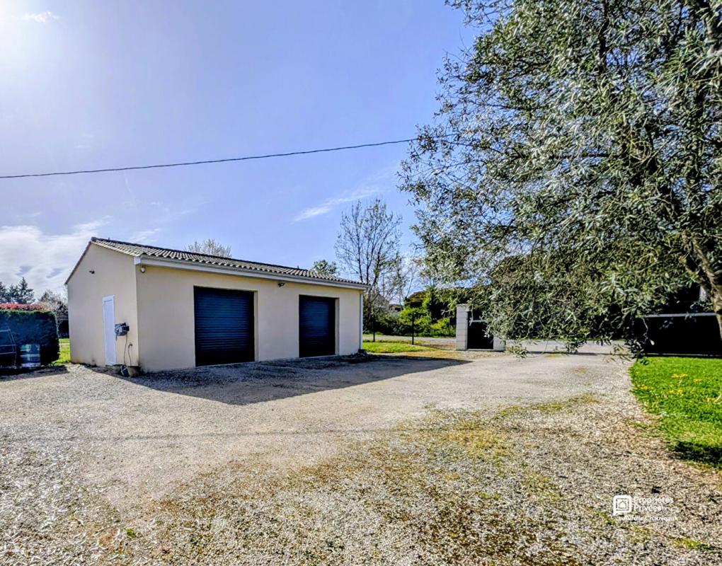 LA ROQUILLE Maison La Roquille 5 pièce(s) 107 m2 13