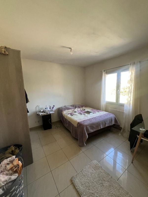 BOURG-LES-VALENCE Villa Bourg Les Valence 6 pièce(s) 150 m2 12