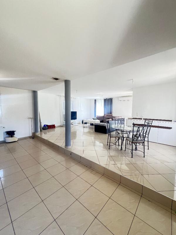 BOURG-LES-VALENCE Villa Bourg Les Valence 6 pièce(s) 150 m2 7