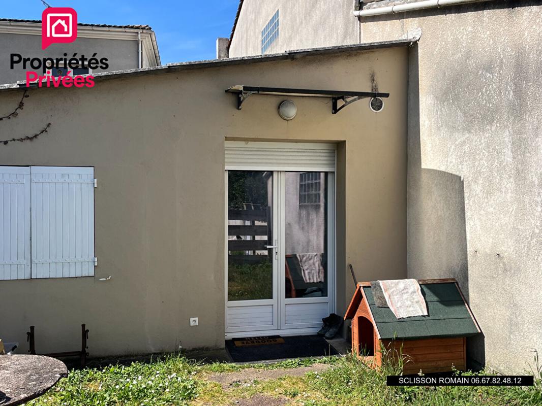 L'EGUILLE Maison L Eguille - 154 m2 - 4 CHAMBRES - JARDIN - PRIX 260 000 FAI 16