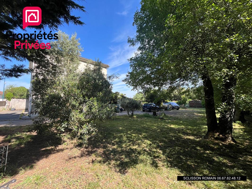 L'EGUILLE Maison L Eguille - 154 m2 - 4 CHAMBRES - JARDIN - PRIX 260 000 FAI 9