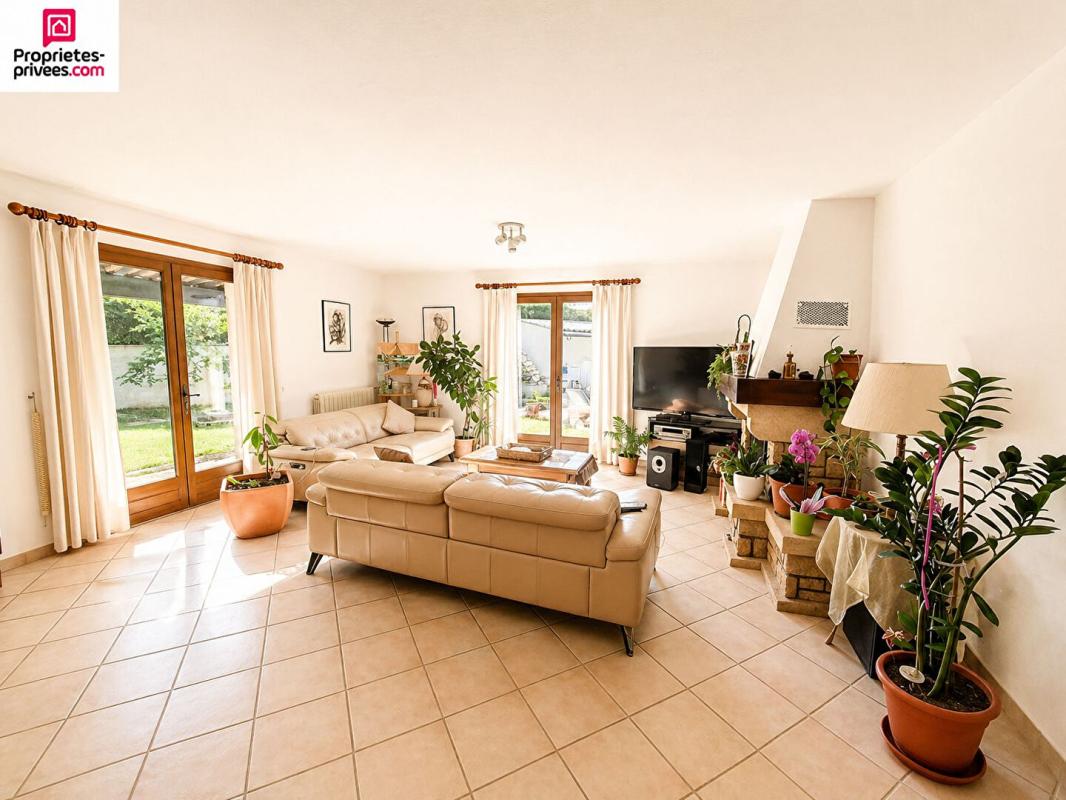 SAINT-CEZAIRE-SUR-SIAGNE Villa 6 PIECES 170 m2 PISCINE GARAGE TERRAIN 1800 M2 7