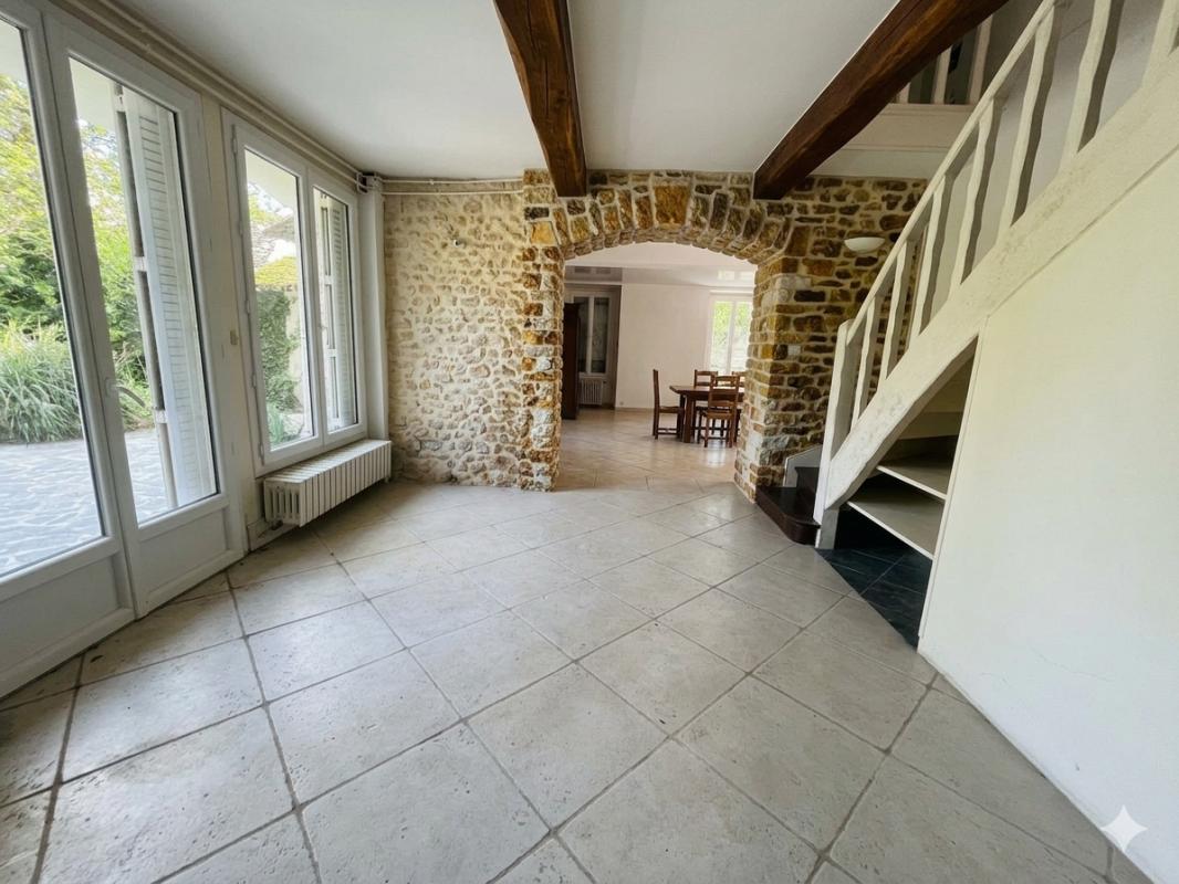 MEREVILLE Superbe Propriété dans la vallée de la juine comprenant deux maisons 4