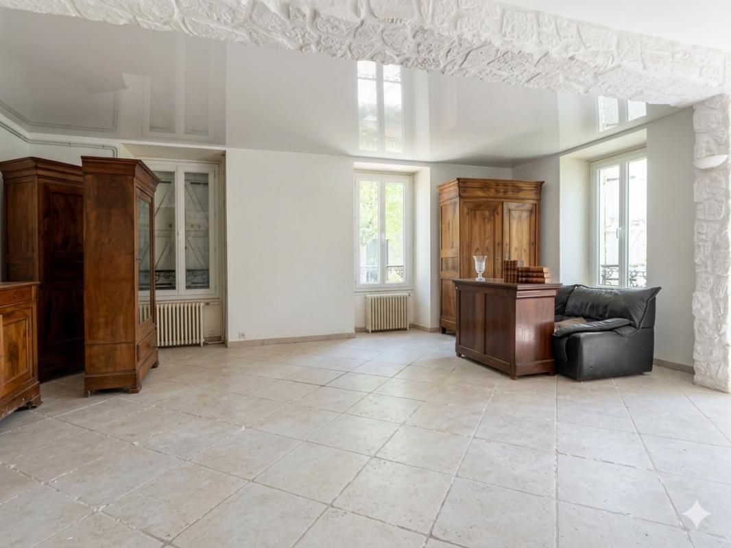 MEREVILLE Superbe Propriété dans la vallée de la juine comprenant deux maisons 9