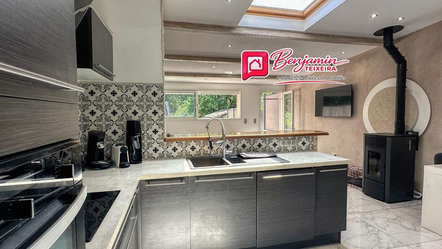 ROQUEBRUNE-SUR-ARGENS Maison Roquebrune Sur Argens 4 pièce(s) 109.85 m2 4