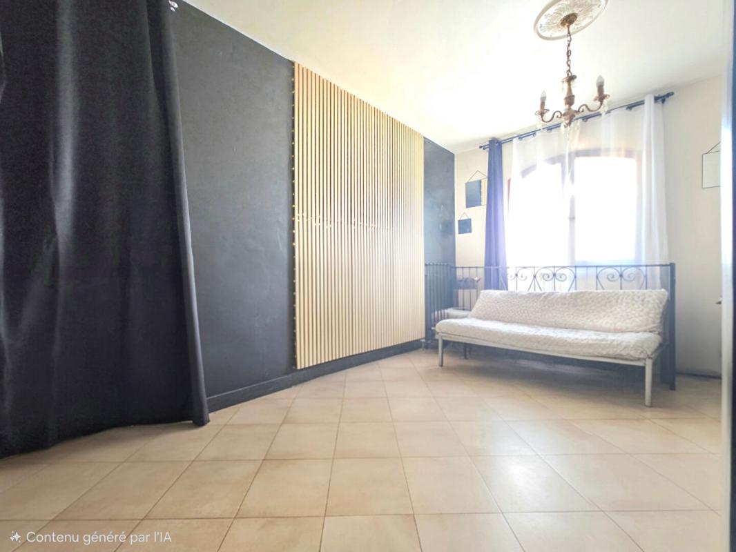 SIX-FOURS-LES-PLAGES Maison Six Fours Les Plages 8 pièce(s) 260 m2 9