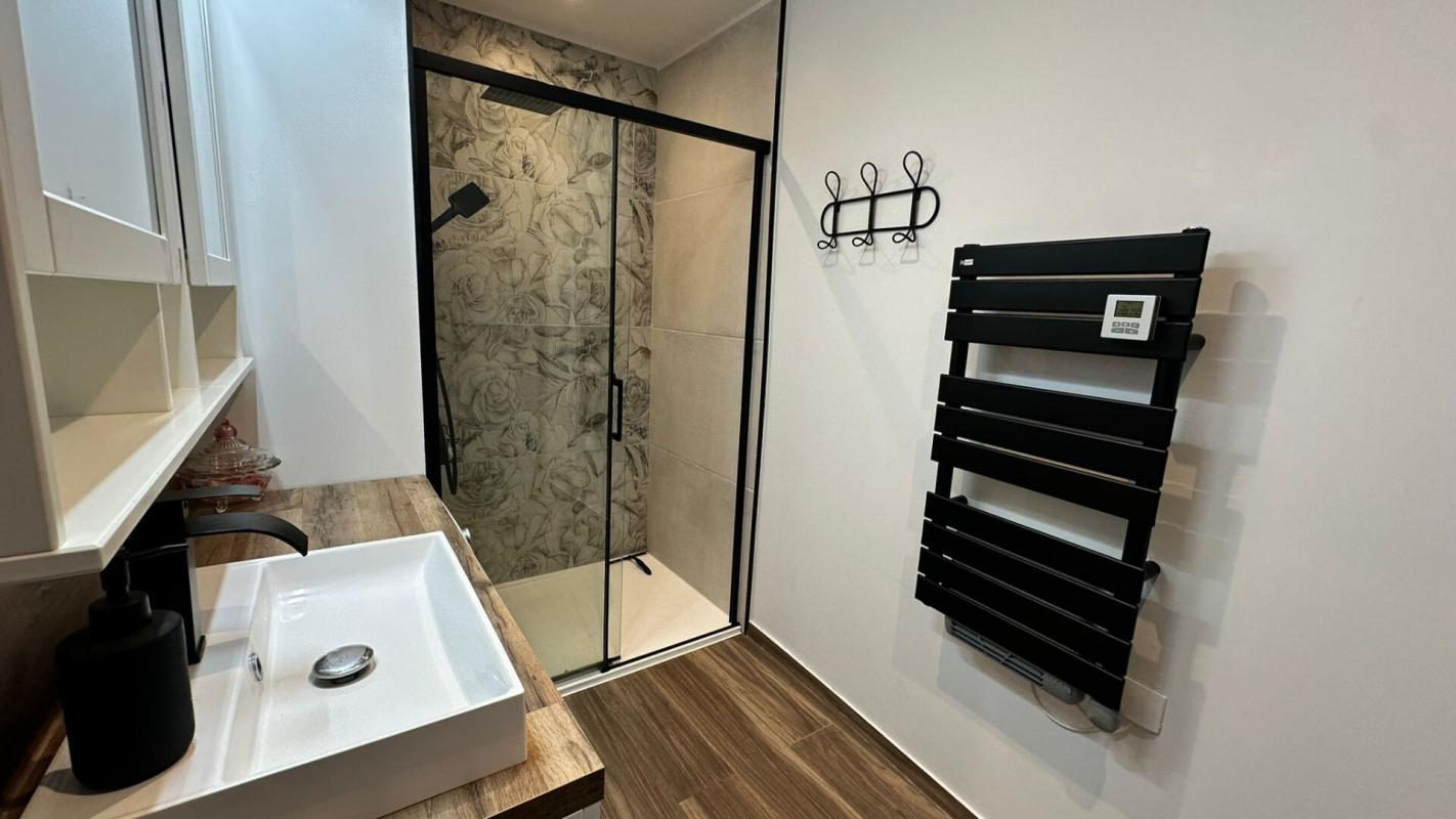 NEUVILLE-SUR-SAONE Appartement Neuville Sur Saone 2 pièces 35.1 m2 7