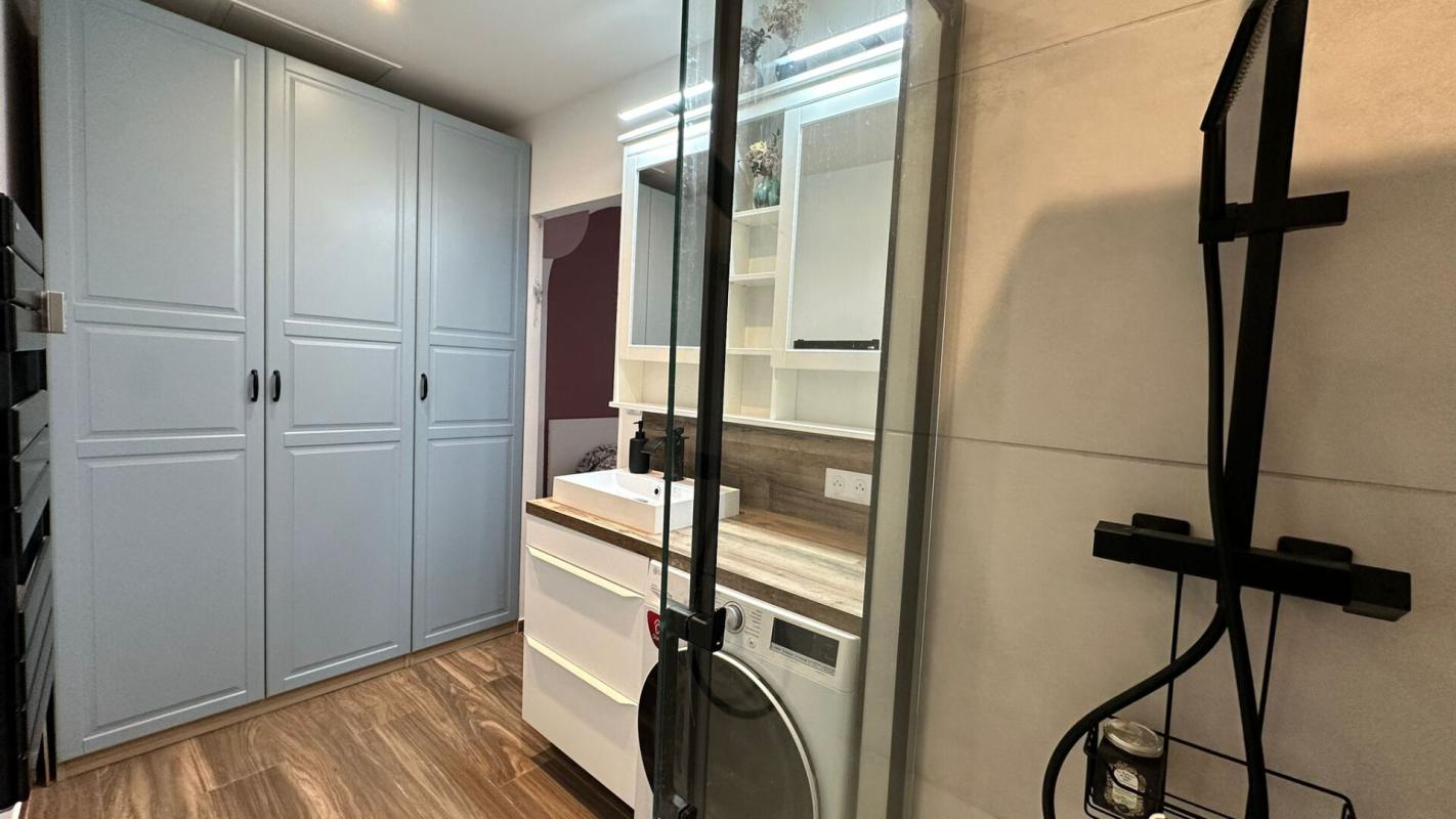 NEUVILLE-SUR-SAONE Appartement Neuville Sur Saone 2 pièces 35.1 m2 9