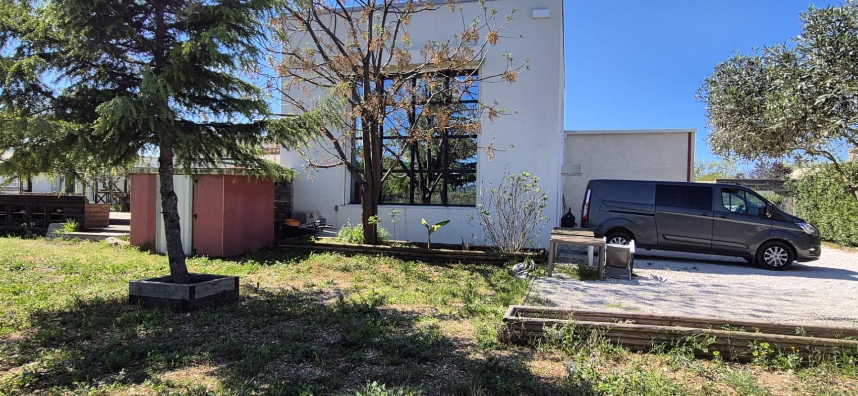 PAULHAN Villa Plus hangar 11