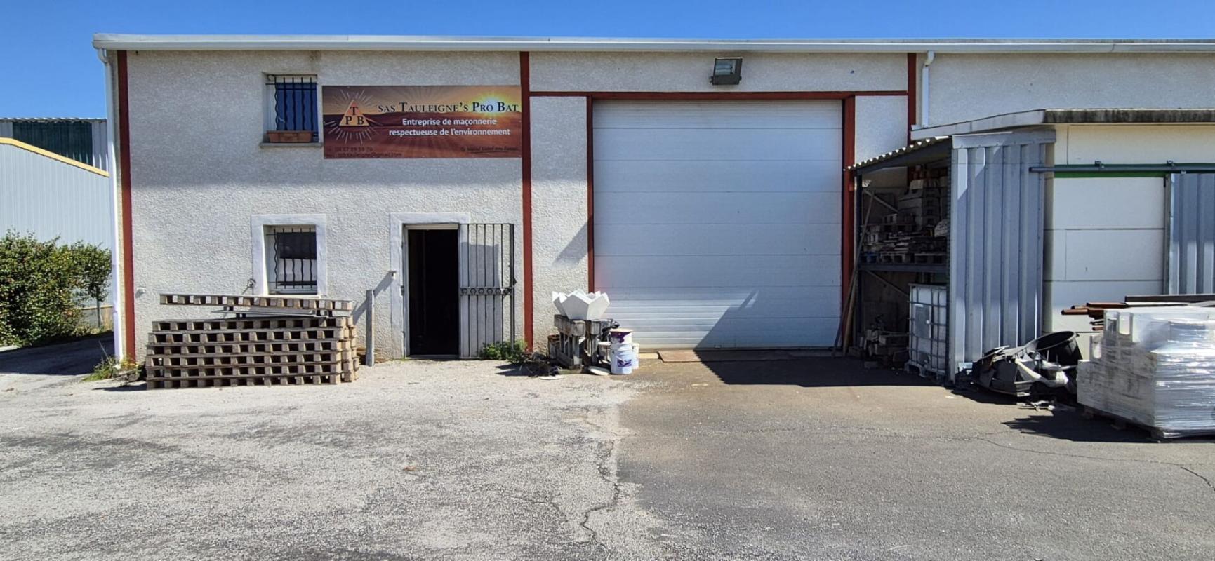 PAULHAN Villa Plus hangar 15