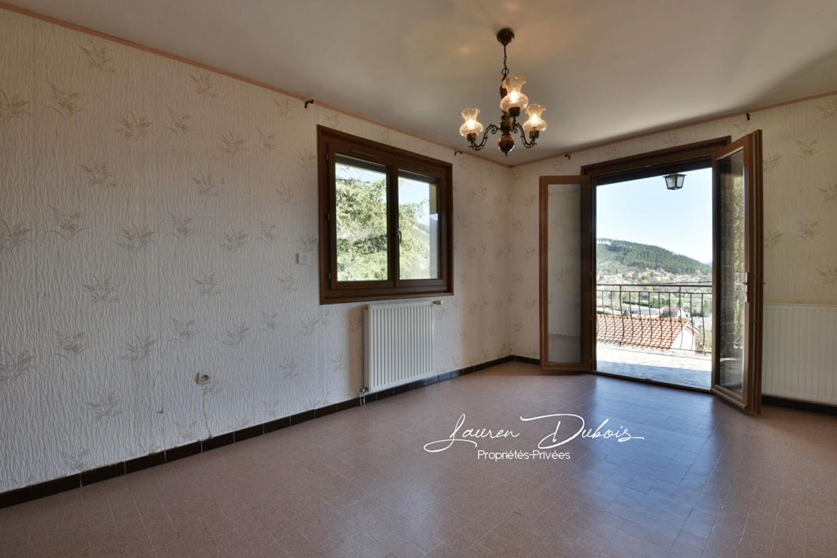 SERRES MAISON INDIVIDUELLE LUMINEUSE EN POSITION DOMINANTE 7
