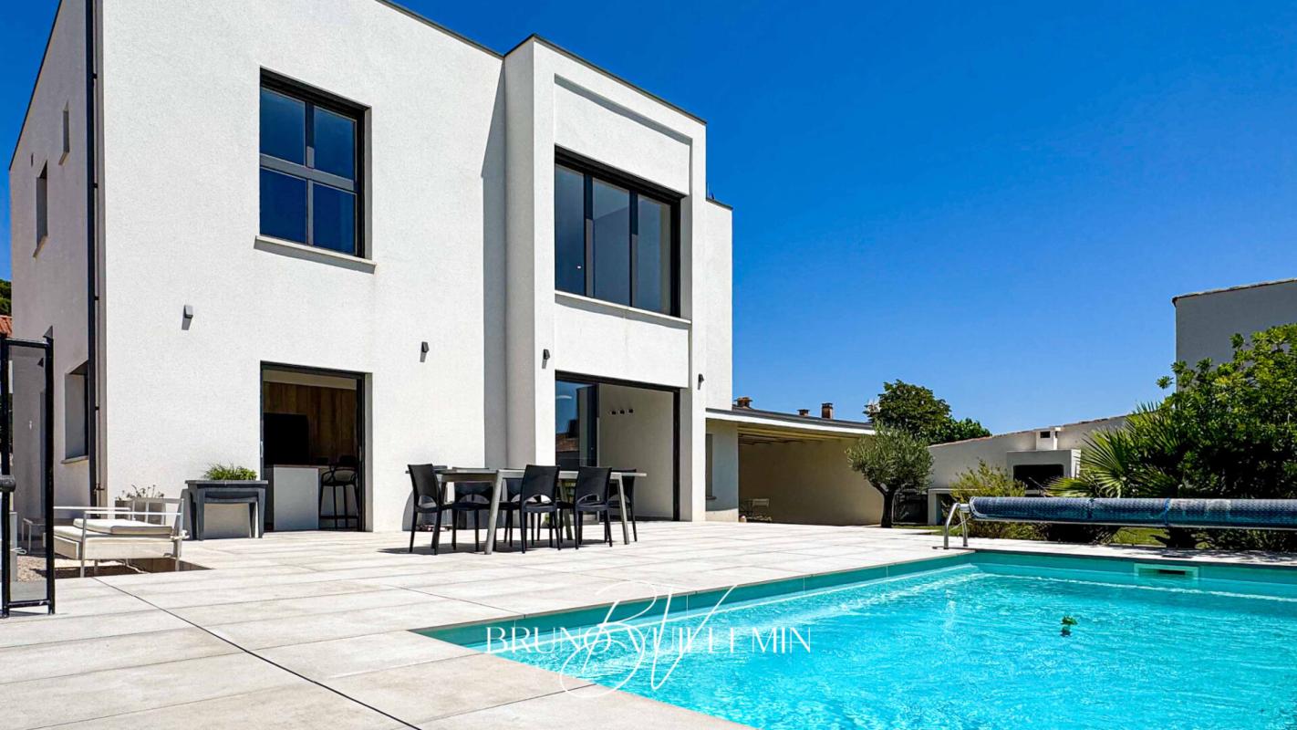NARBONNE VILLA D'ARCHITECTE CLASSEE DOUBLE A / PISCINE, GARAGE & CARPORT / 2 SUITES et 3 CHAMBRES 1