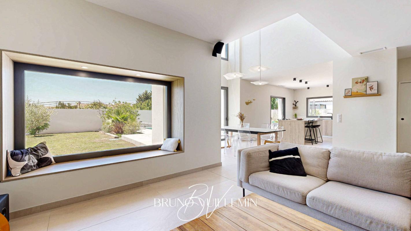NARBONNE VILLA D'ARCHITECTE CLASSEE DOUBLE A / PISCINE, GARAGE & CARPORT / 2 SUITES et 3 CHAMBRES 3