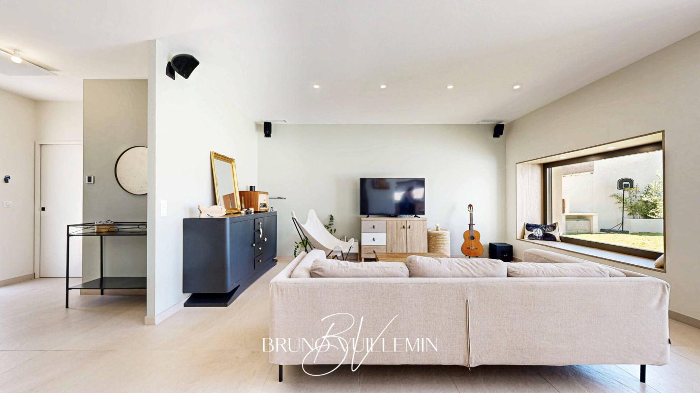 NARBONNE VILLA D'ARCHITECTE CLASSEE DOUBLE A / PISCINE, GARAGE & CARPORT / 2 SUITES et 3 CHAMBRES 5