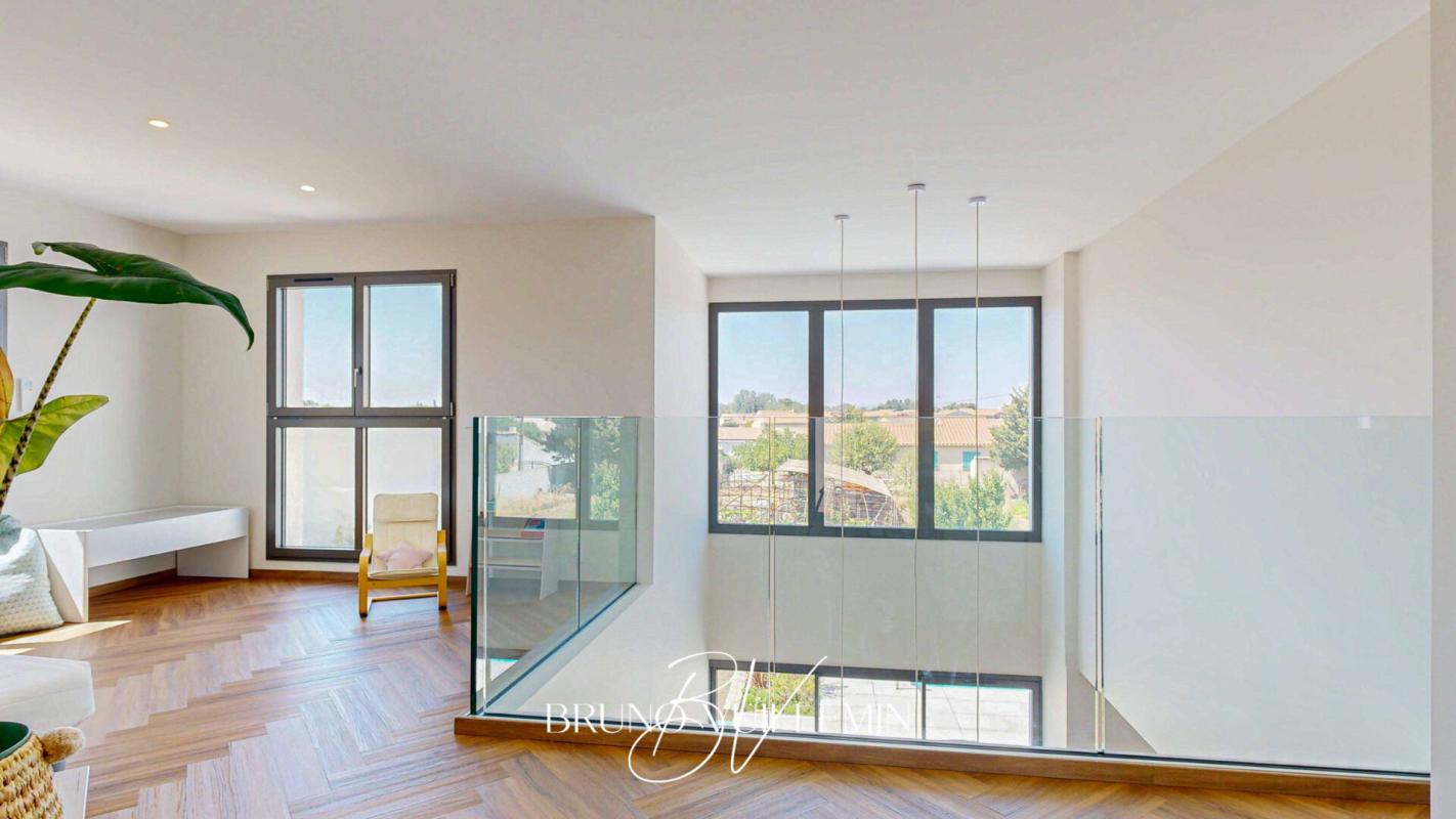 NARBONNE VILLA D'ARCHITECTE CLASSEE DOUBLE A / PISCINE, GARAGE & CARPORT / 2 SUITES et 3 CHAMBRES 9