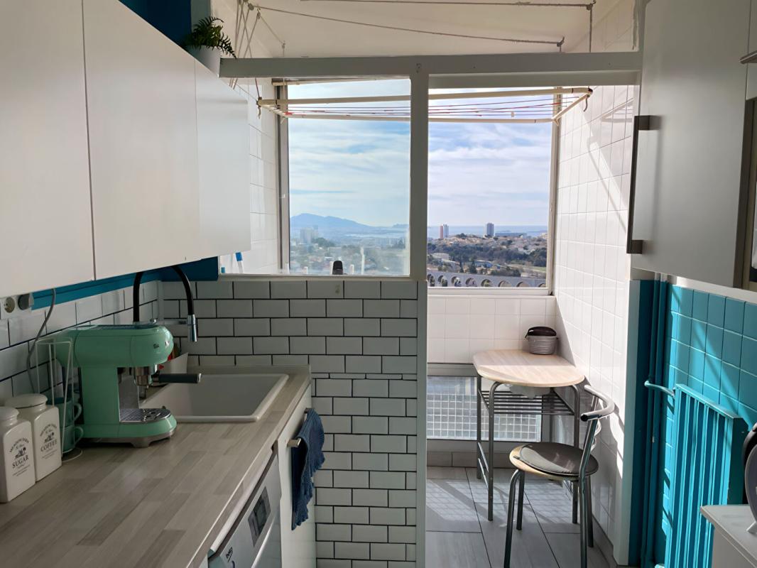 MARSEILLE-15E-ARRONDISSEMENT Exclusivité, vendu avec locataire, T4 Marseille 15ème , Résidence Val pins, quartier Les Borels 4