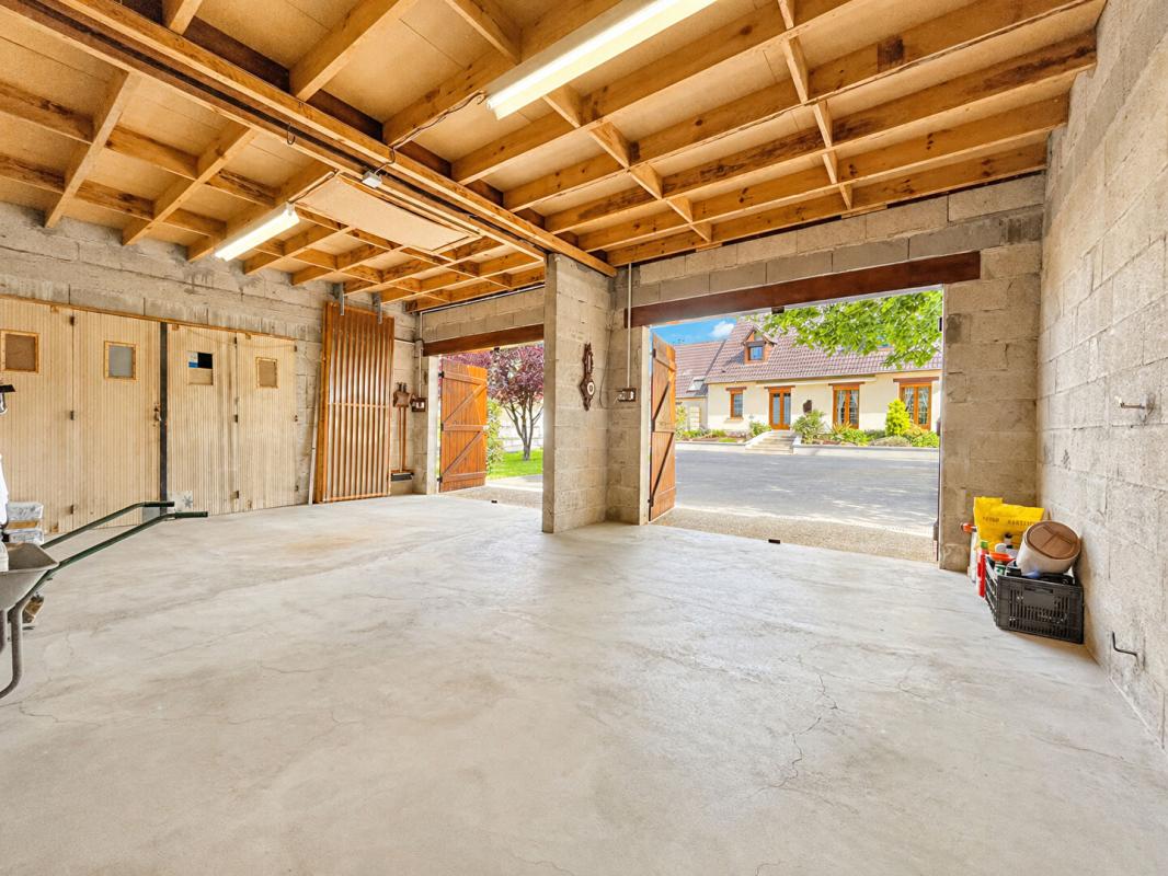 VILLEFRANCHE-SUR-CHER Maison Villefranche Sur Cher 8 pièce(s) 159.81 m2 15