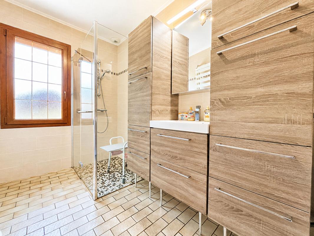 VILLEFRANCHE-SUR-CHER Maison Villefranche Sur Cher 8 pièce(s) 159.81 m2 7