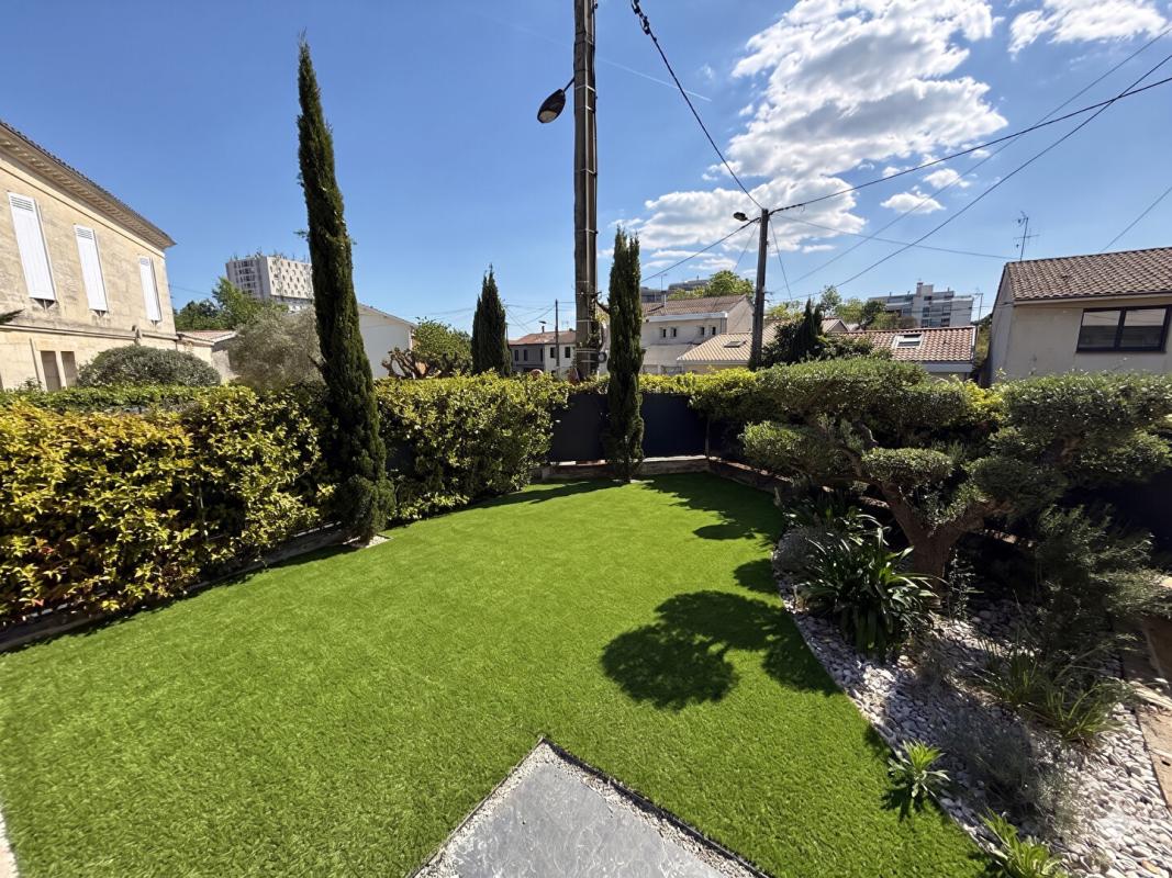 BORDEAUX Maison  5 pièce(s) 150 m2 Grand standing à Caudéran 6