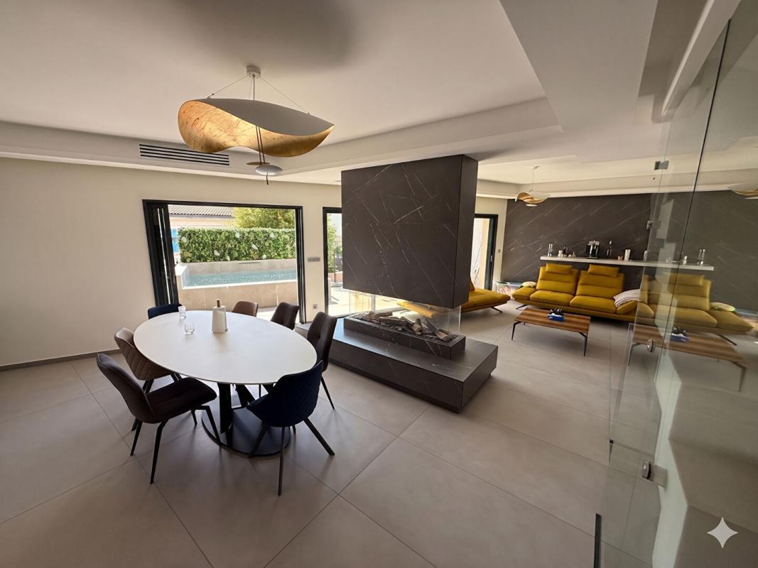 BORDEAUX Maison  5 pièce(s) 150 m2 Grand standing à Caudéran 8