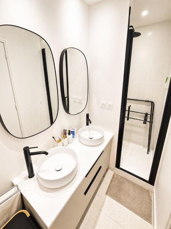 PUTEAUX 3 pièces avec terrasse et balcon filant. Dernier étage. Esprit maison.Puteaux 18