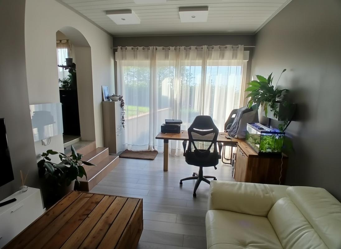 SIEURAC Maison de 115m², 6 pièces piscine et panneaux photovoltaïques 6