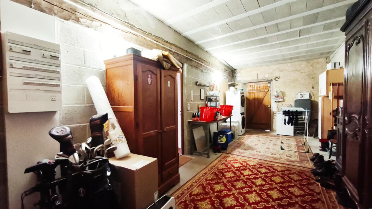 BROYES Maison Broyes 5 pièce(s) 163.5 m2 17