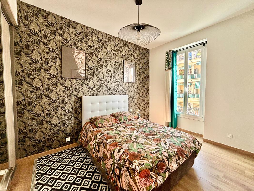 NICE Appartement Nice vieux port 2 pièces 45 m2 avec balcon 4