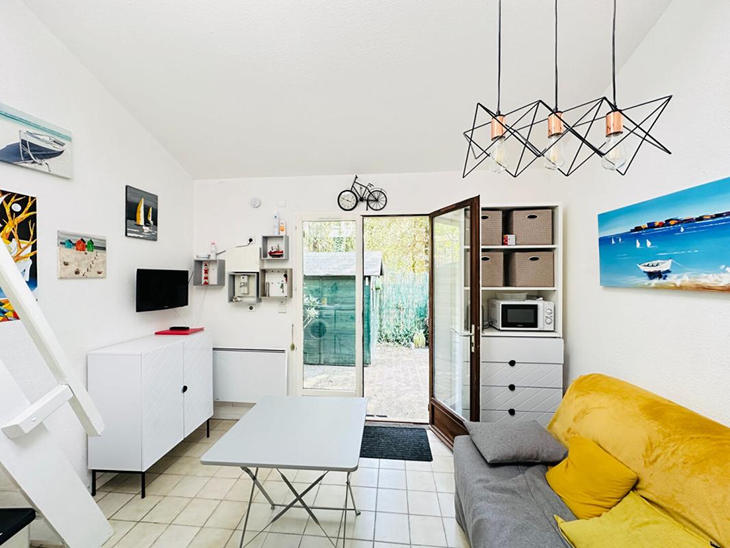 SAINT-GEORGES-DE-DIDONNE Appartement Saint Georges De Didonne 1 pièce(s) 16.35 m2 6