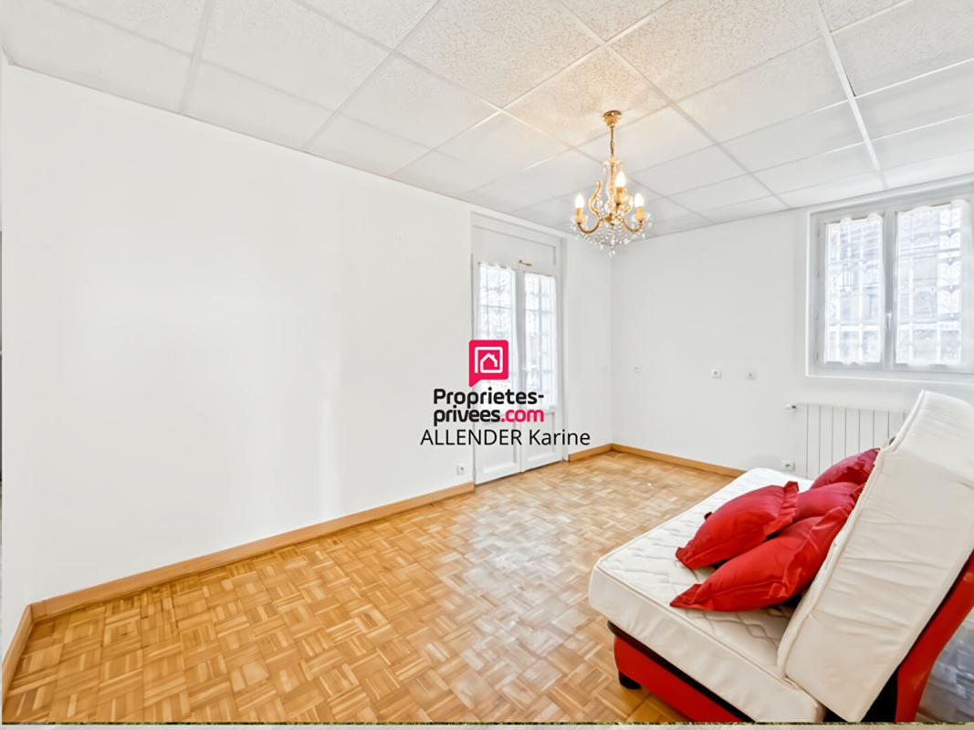 VILLENEUVE-L'ARCHEVEQUE Maison Villeneuve L Archeveque 4 pièce(s) 107 m2 10