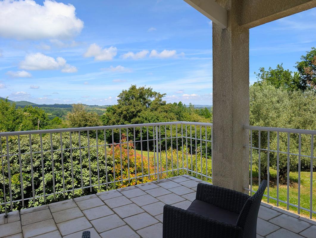 LE PLAN Maison Le Plan 8 pièce(s) 210 m2 6