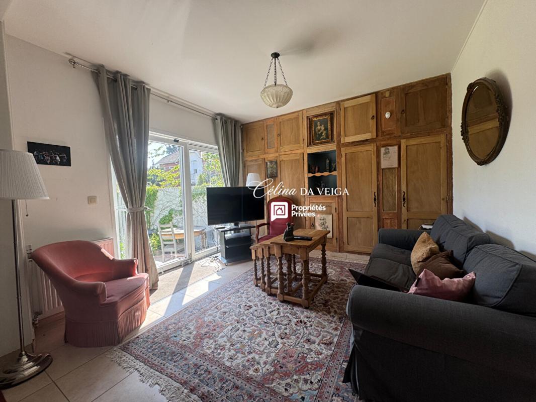 LILLE Maison individuelle  à Lille, 4 chambres, 2 salle de bains , jardin + Garage secteur Eurasanté 4