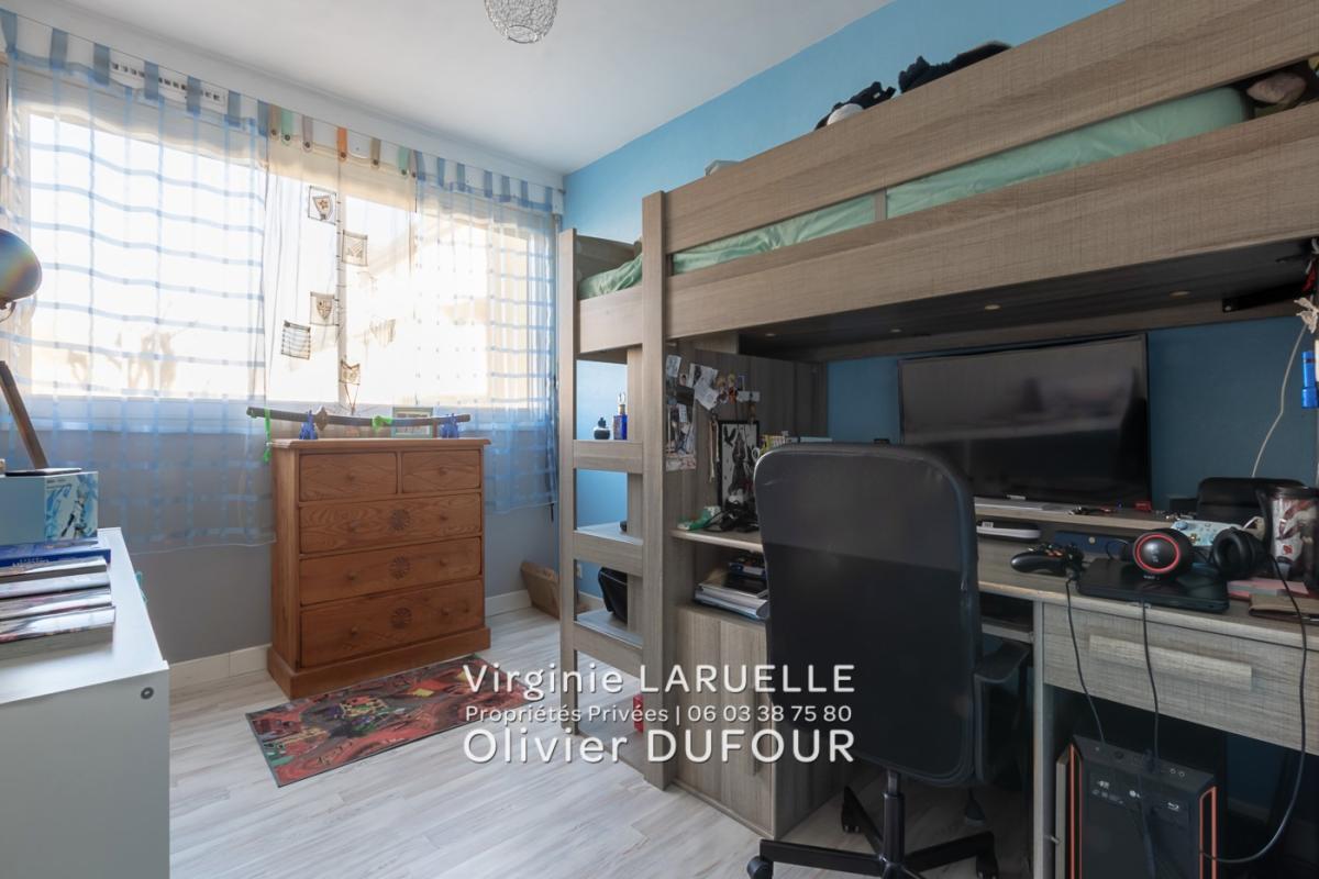 ROUEN Rouen Centre Ville - Appartement balcon 4 chambres cave et 2 parking 11