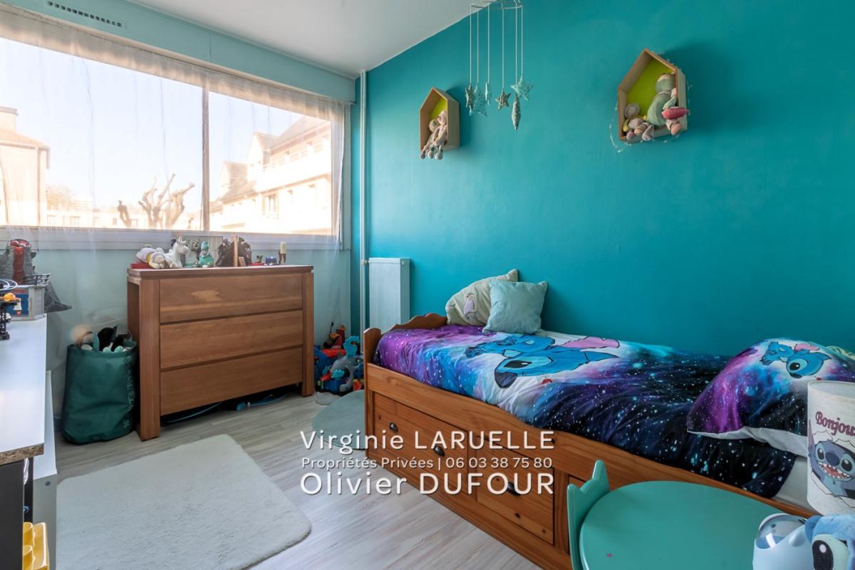 ROUEN Rouen Centre Ville - Appartement balcon 4 chambres cave et 2 parking 12
