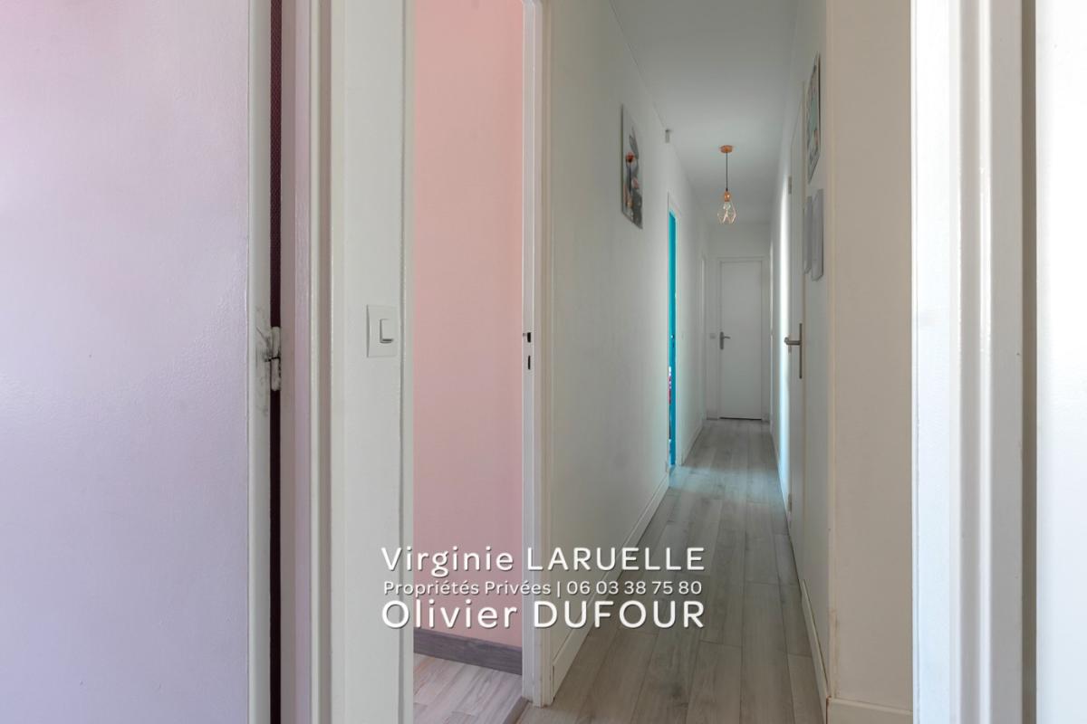 ROUEN Rouen Centre Ville - Appartement balcon 4 chambres cave et 2 parking 14