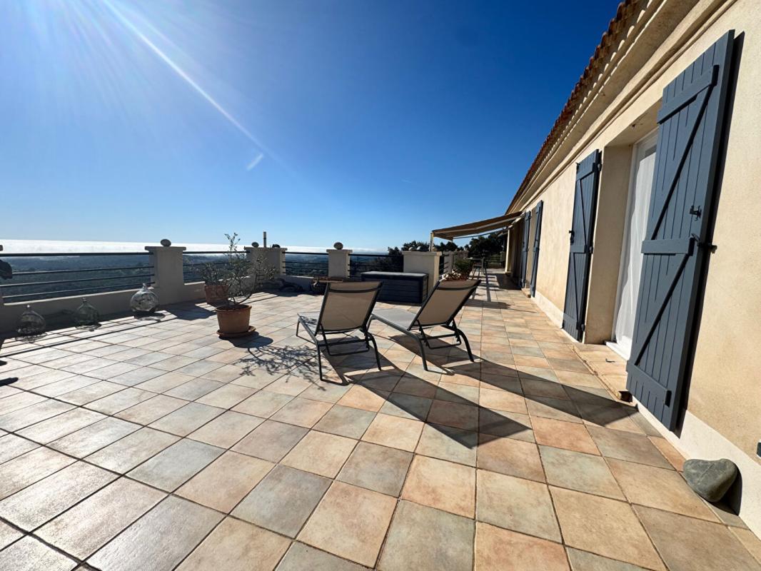 CHIATRA Maison T8 Vue panoramique exceptionnelle · Trois îles à l'horizon 5