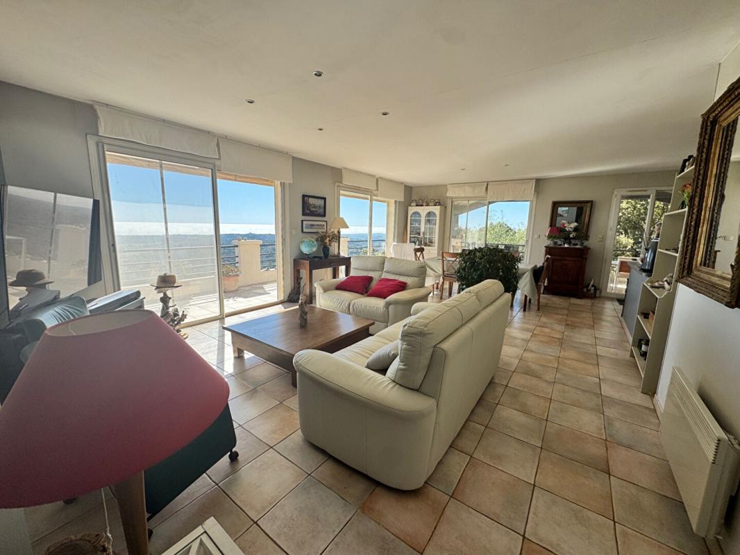 CHIATRA Maison T8 Vue panoramique exceptionnelle · Trois îles à l'horizon 6