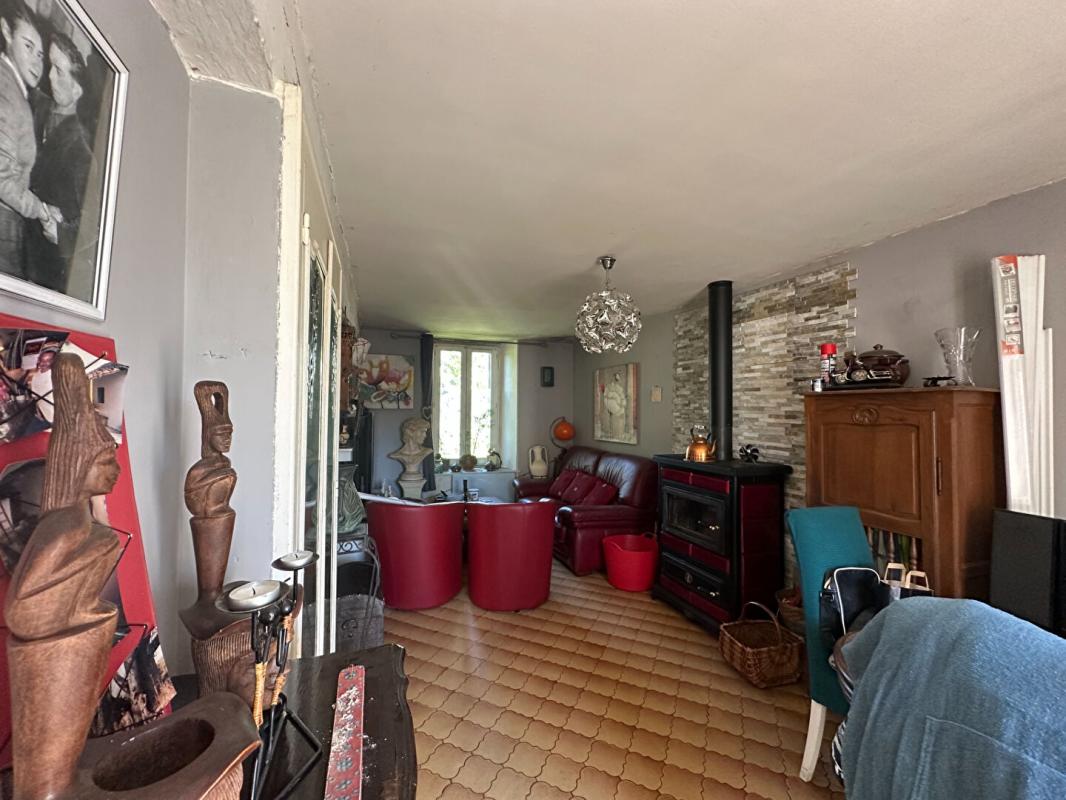 LANGE Charmant ensemble immobilier à Langé, idéal résidence principale + projet locatif ou familial 8