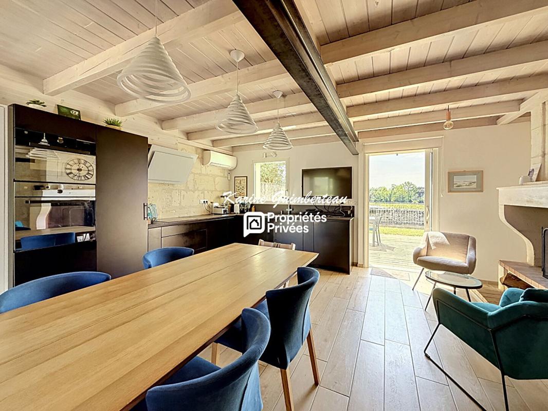 FRONSAC Fronsac : Maison familiale avec piscine et vue 6