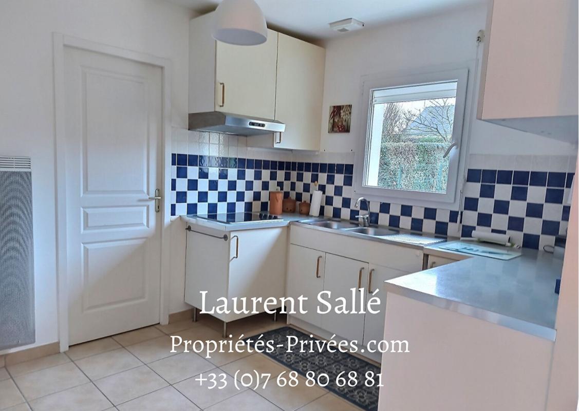 BILLIERS Maison de plain-pied : 97 m 8