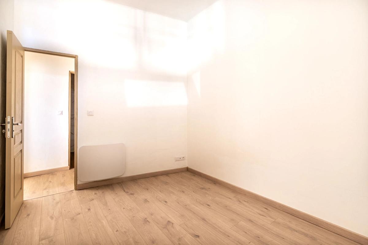 LA CIOTAT Appartement La Ciotat 3 pièce(s) 60 m2 8